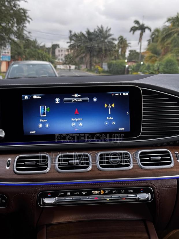 Mercedes-Benz GLS-Class 2024 Blue