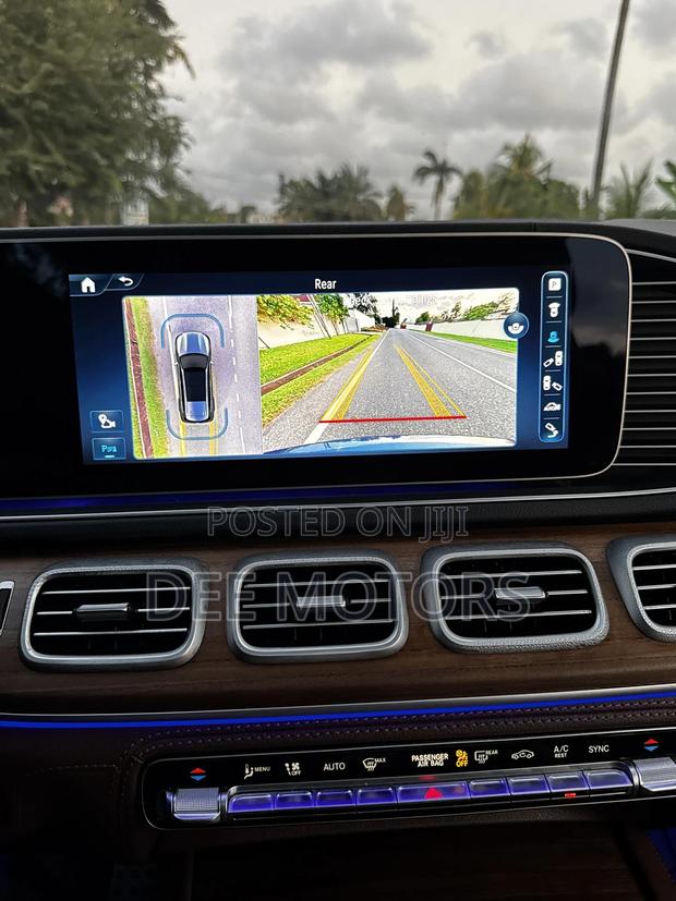 Mercedes-Benz GLS-Class 2024 Blue