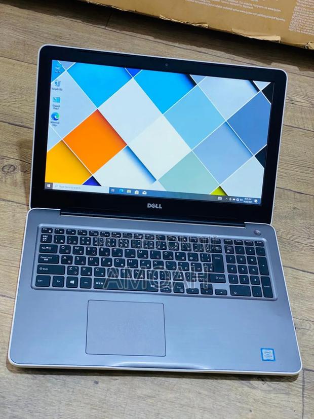 Laptop Dell Inspiron 15 5567 8GB Intel Core i5 HDD 500GB photo 4