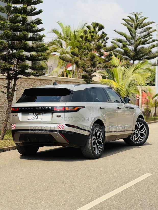 Land Rover Range Rover Velar P250 SE R-Dynamic 4x4 2019 Gold