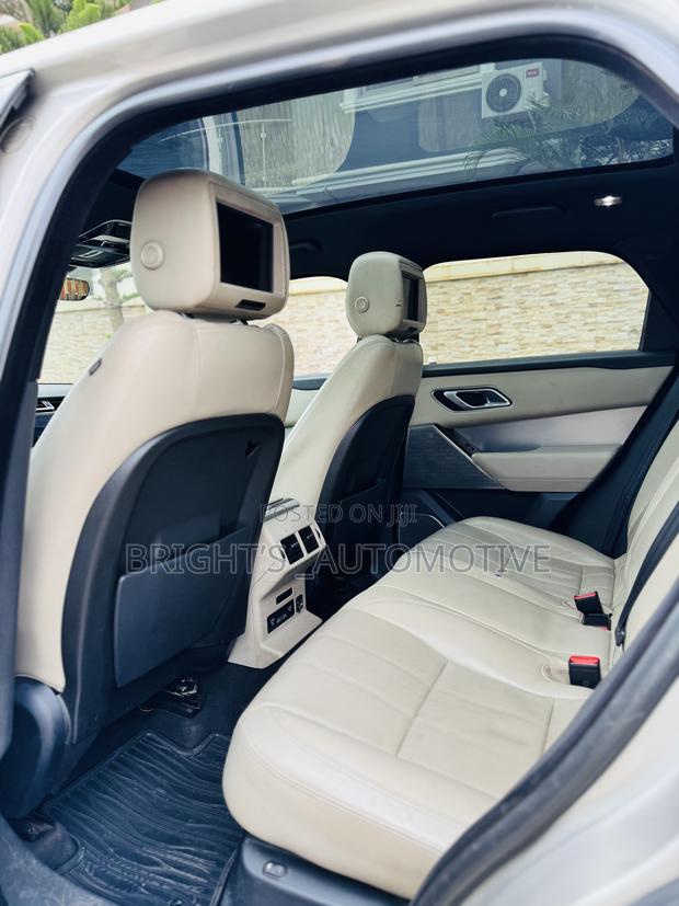 Land Rover Range Rover Velar P250 SE R-Dynamic 4x4 2019 Gold