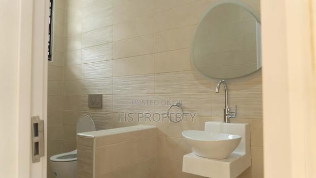 4bdrm House in East Legon for rent photo 10