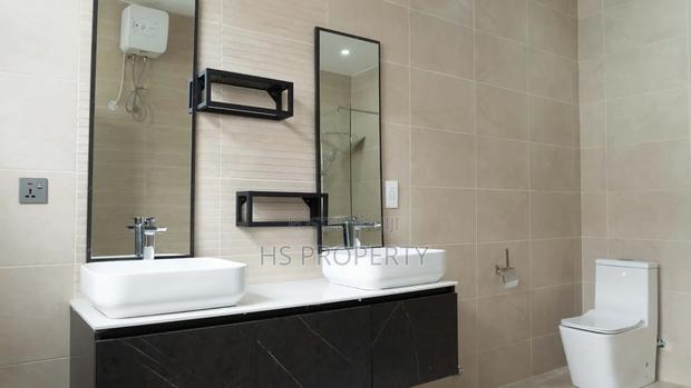 4bdrm House in East Legon for rent photo 12
