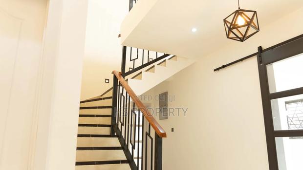 4bdrm House in East Legon for rent photo 13
