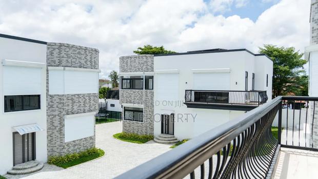 4bdrm House in East Legon for rent photo 16