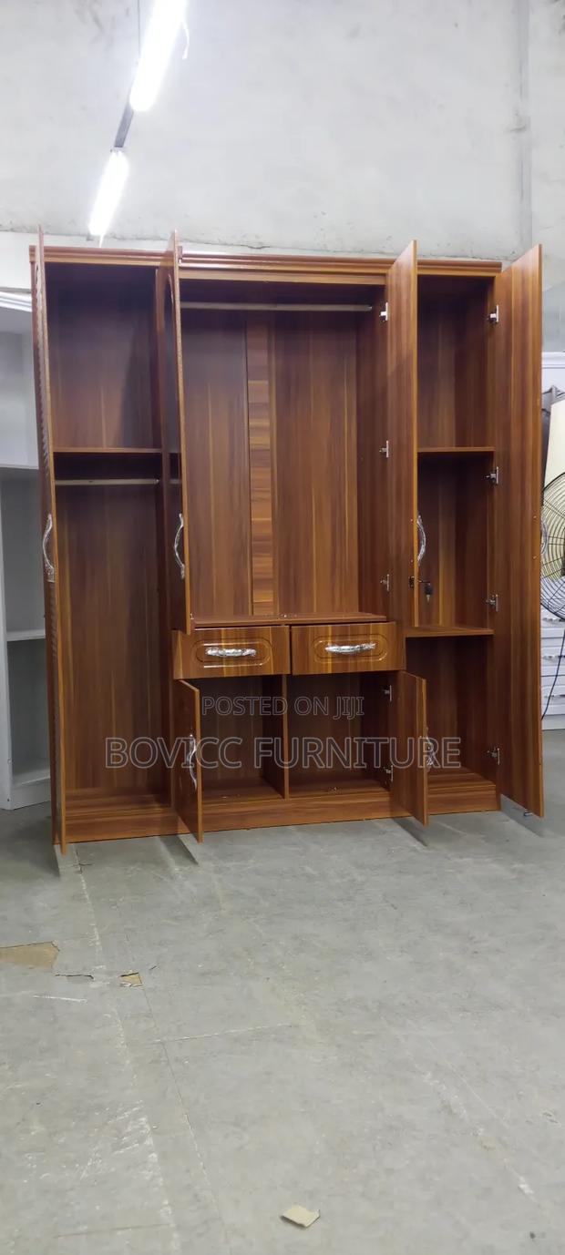 4 Doors Wardrobes · Photo 4