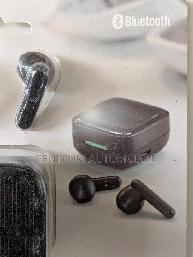 Solar Wireless Earbuds photo 4