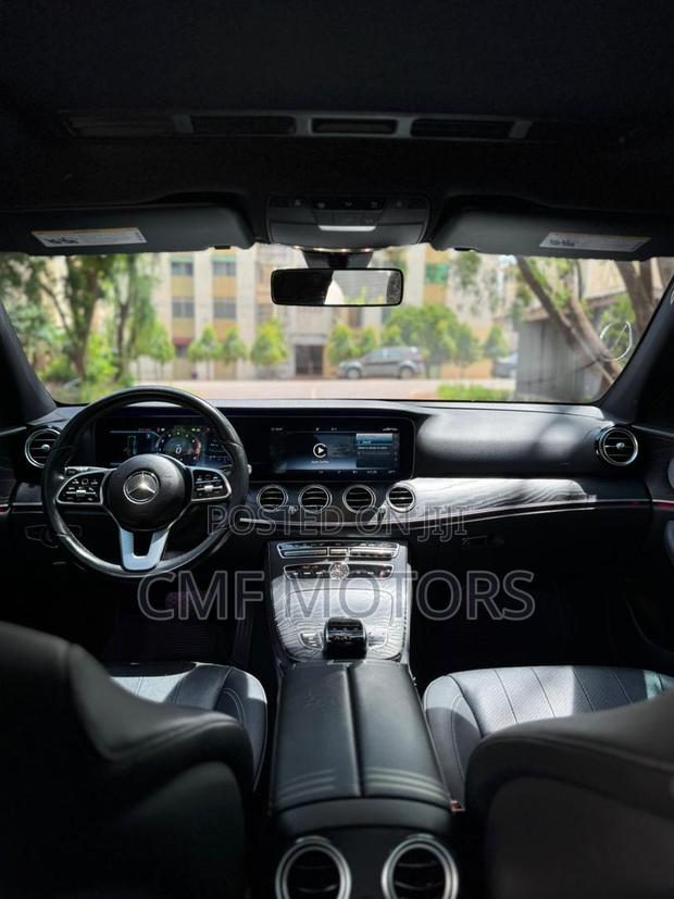 Mercedes-Benz E300 2019 Silver