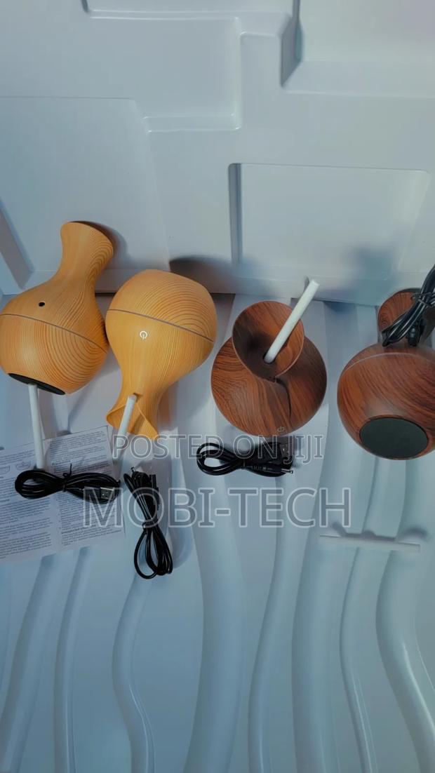 Usb-Powered Wood-Grain Aroma Diffuser and Humidifier photo 6