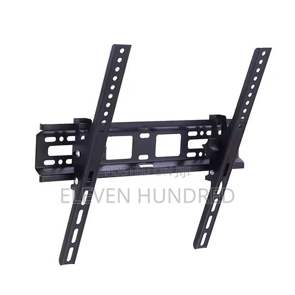 Tv Bracket With Tilt 26"-50" · Photo 4