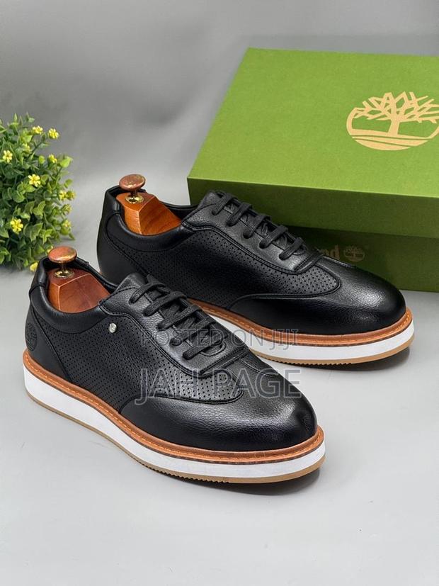 Timberland Low Shoes for Men in Size 39-46 photo 6