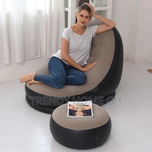 Portable Inflatable Sofa Chair Relax In Style · Photo 3