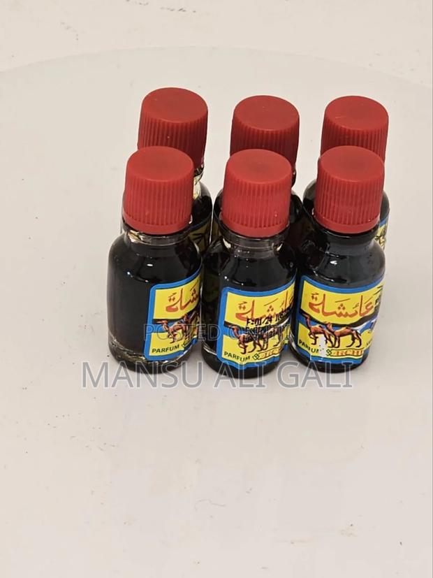 Aicha Perfume Oil · Photo 2
