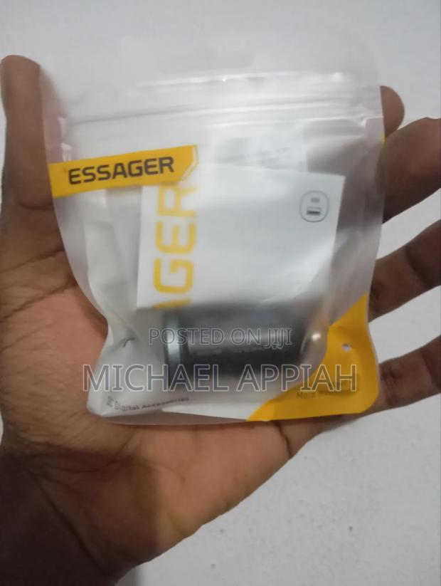Essager 30w Pd Car Charger photo 3