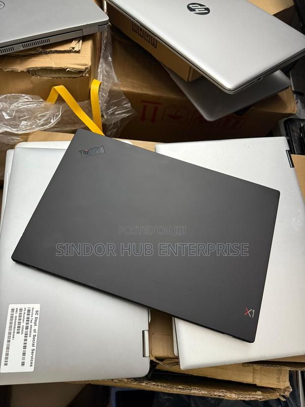 Laptop Lenovo ThinkPad X1 Carbon 16GB Intel Core I7 SSD 512GB photo 3