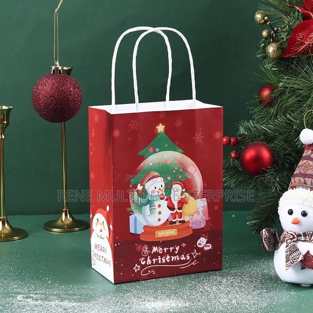 Mini Christmas Paper Gift Bag (21*15*8cm)