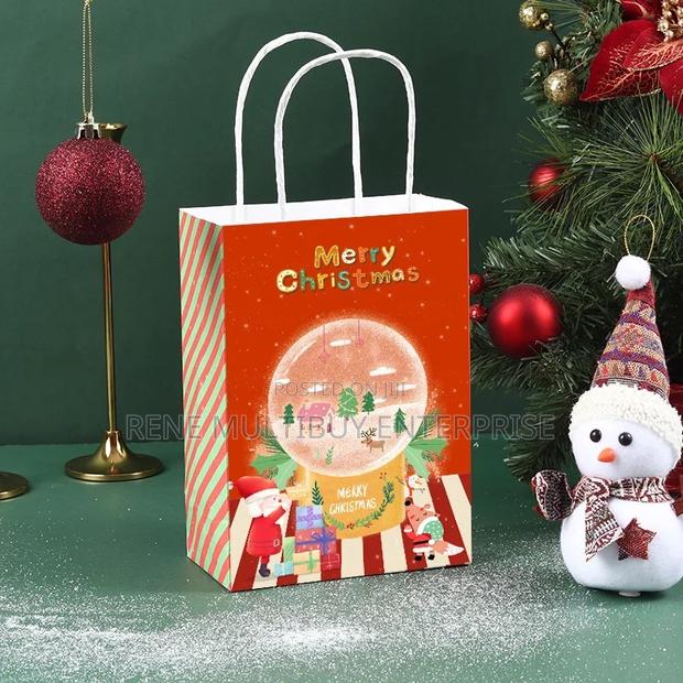 Mini Christmas Paper Gift Bag (21*15*8cm)