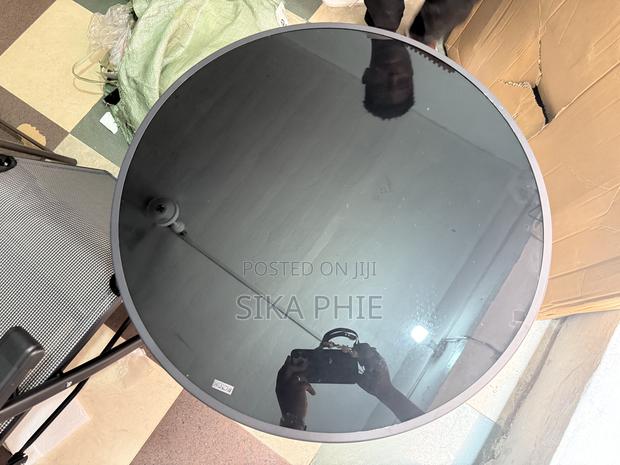 Black Glass Table photo 3