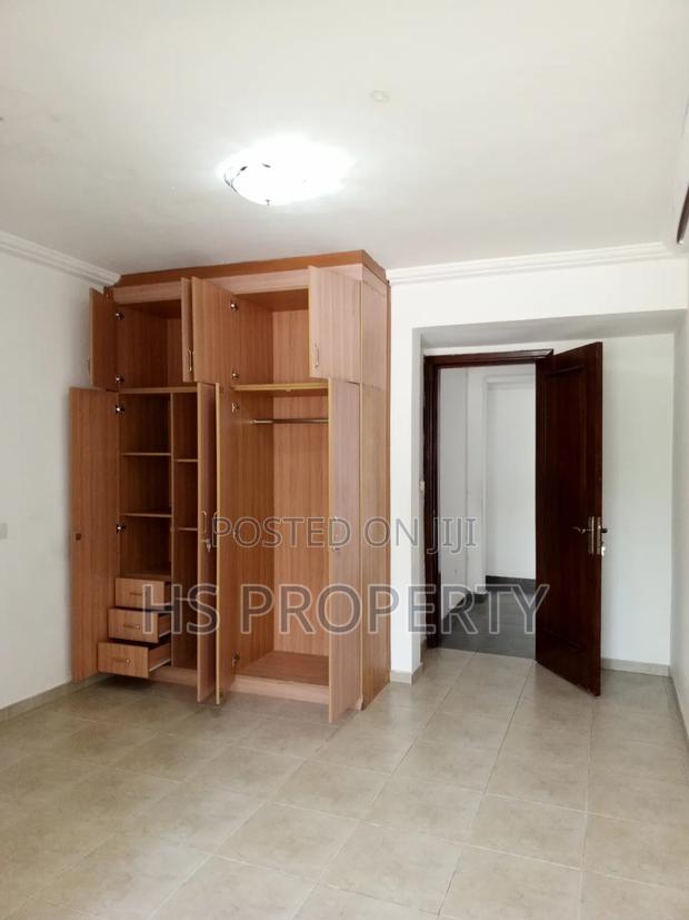 5bdrm House in Cantonments for rent photo 10