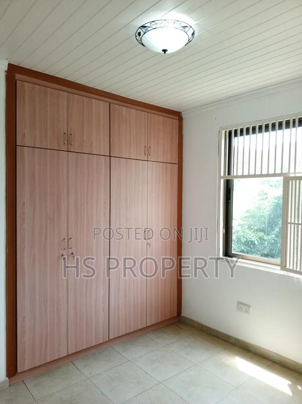 5bdrm House in Cantonments for rent photo 14