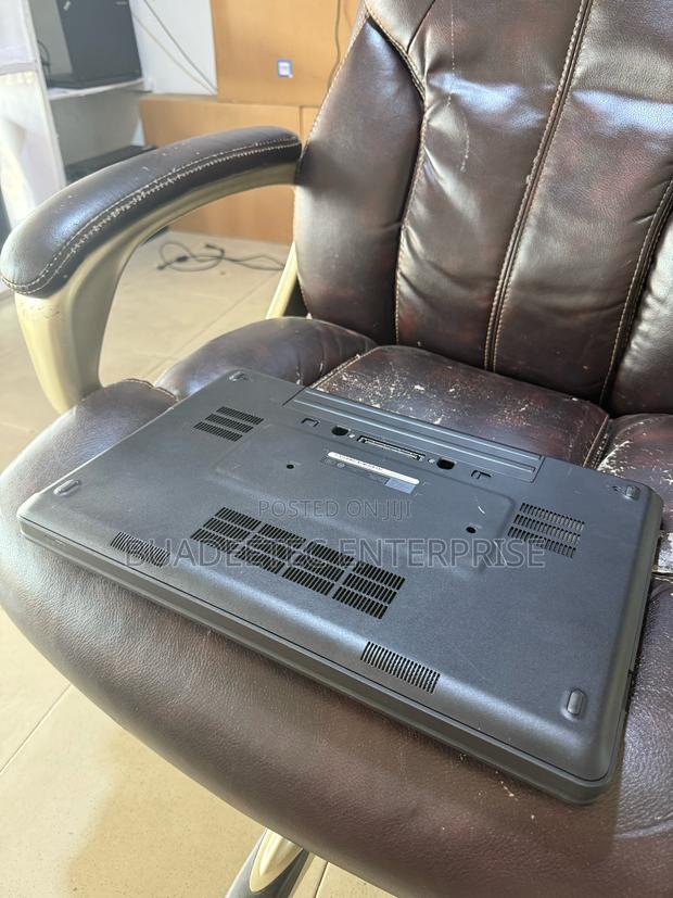 Laptop Dell Latitude 15 E5540 8GB Intel Core I3 HDD 1T photo 6