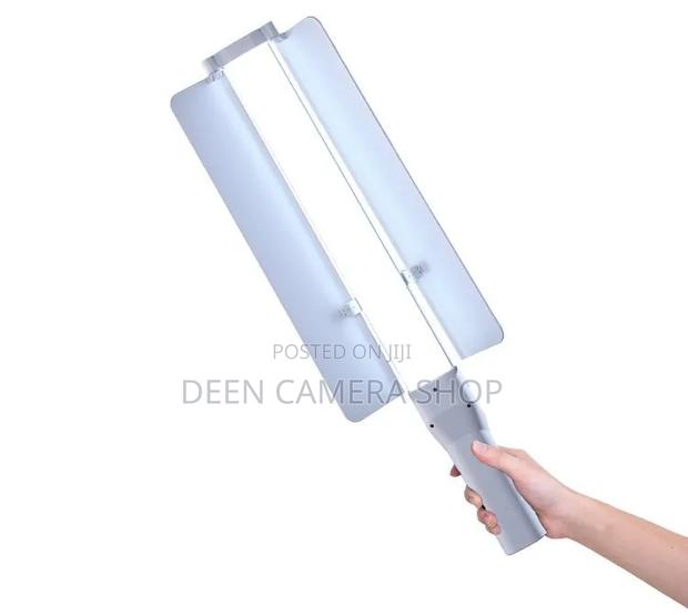 Zsyb RGB Handheld Fill Light Stick Lamp · Photo 4