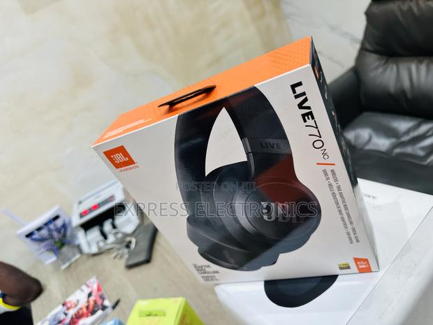 Authentic Sleek Black Headset JBL Live 770nc · Photo 2