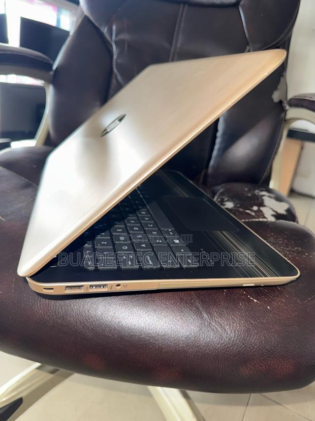 Laptop HP Pavilion 15 8GB AMD SSD 256GB photo 4