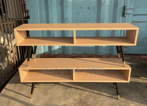 Morden Tv Stand (Free Delivery) photo 4