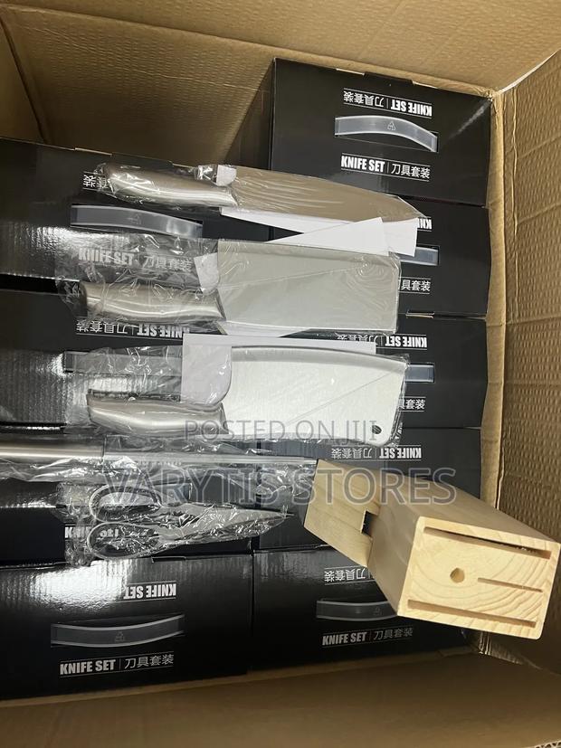 Kitchen Knife Set and a Holder