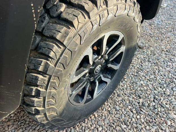 Toyota Tacoma 4dr Double Cab 2016 Silver