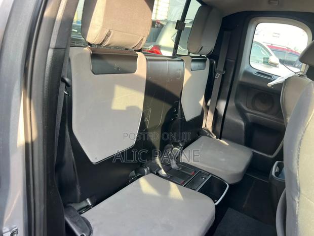 Toyota Tacoma 4dr Double Cab 2016 Silver