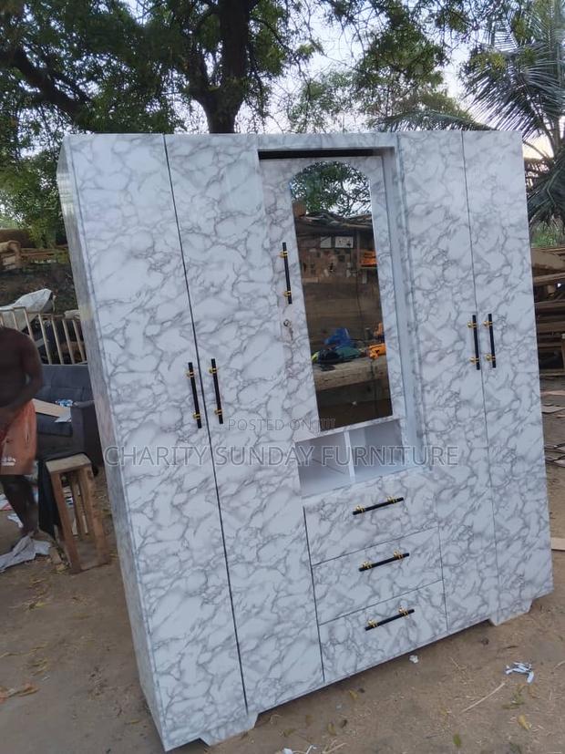 Four Doors Wardrobe · Photo 2