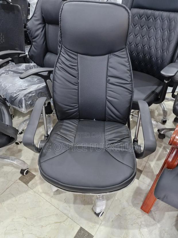 Executive Recliner Swevil