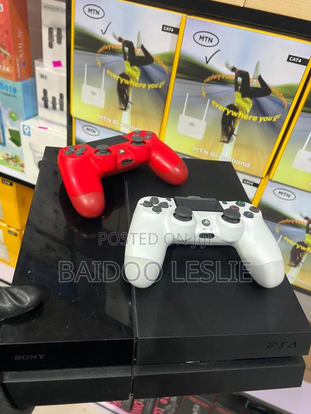 Ps4 Slim Console With 5 Games Two Pads photo 4
