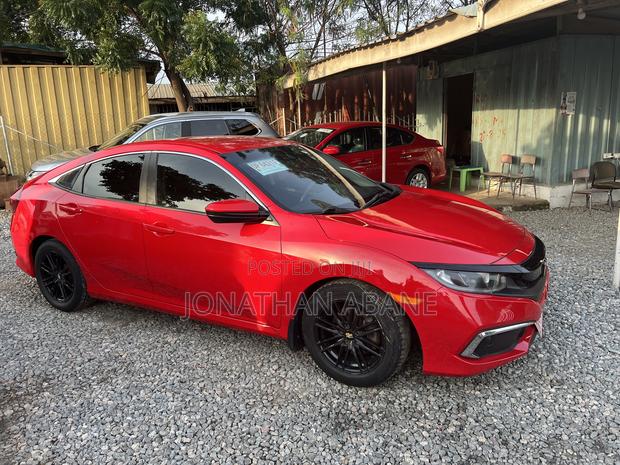 Honda Civic 2019 Red photo 8