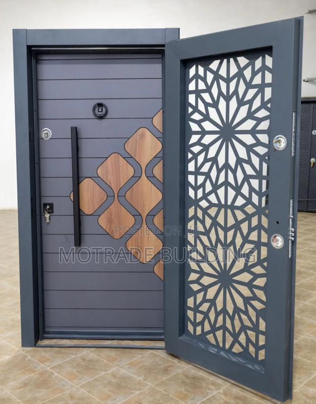Door- In - Door (Single ) · Photo 2