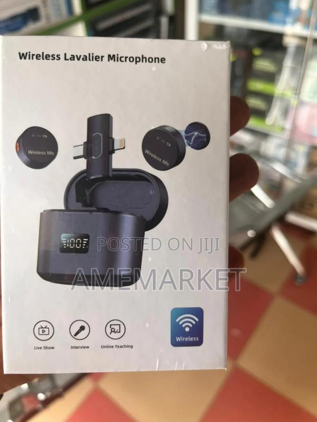 Lapel Lavalier Wireless Microphone Android iPhone With Charging Case · Photo 2
