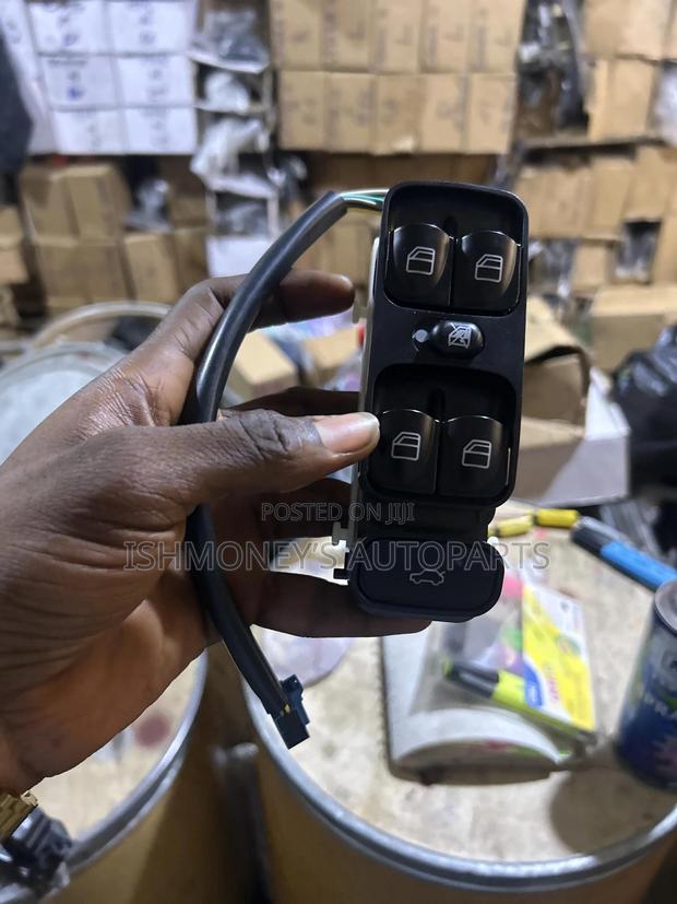 Benz Kompressor Power Window Switch photo 3