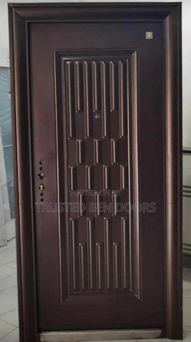 Paladin Single Security Turkey Door · Photo 2