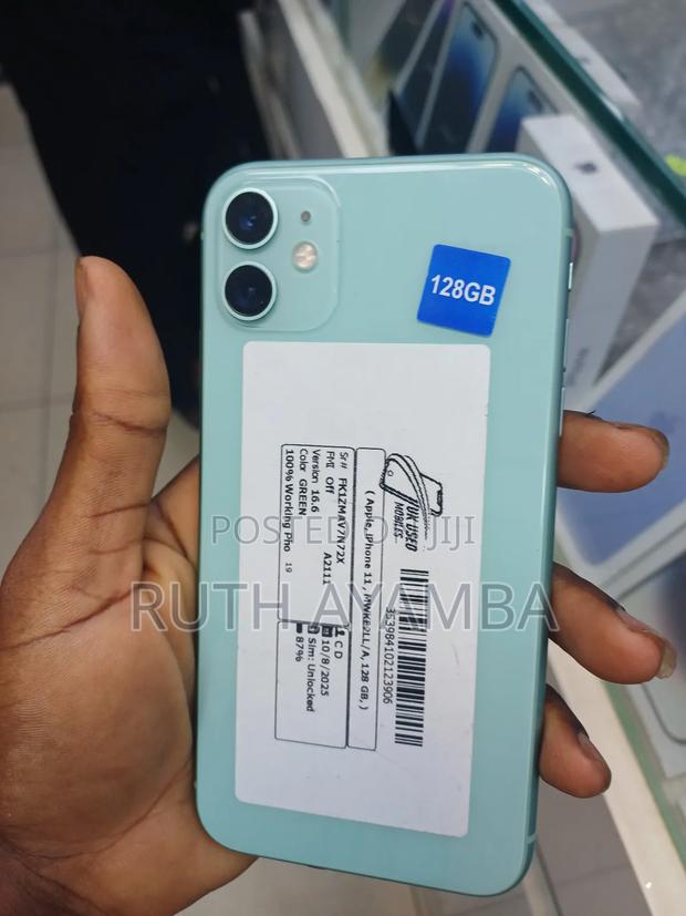Apple iPhone 11 128 GB Green · Photo 4