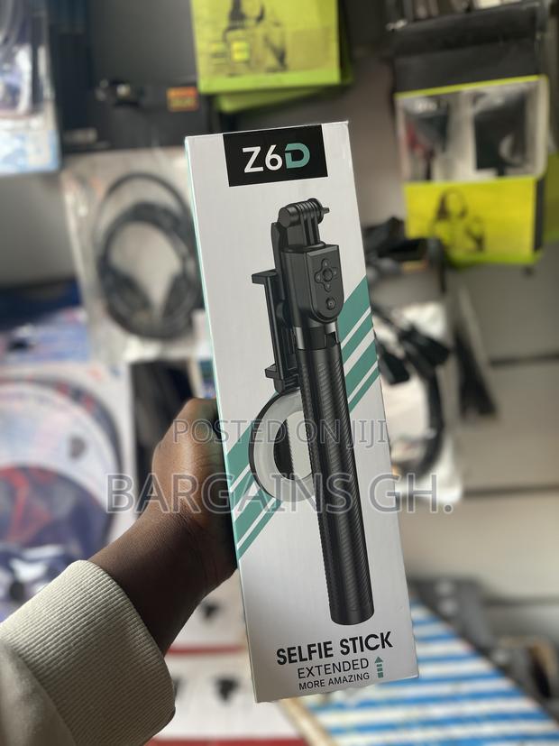 Z6d Extendable Selfie Stick photo 4