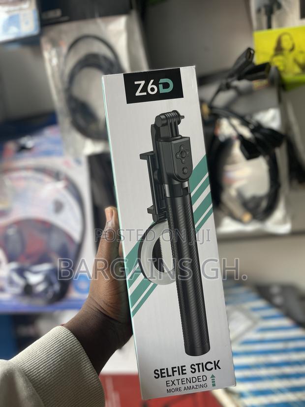 Z6d Extendable Selfie Stick photo 6