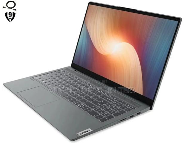 New Laptop Lenovo IdeaPad 5 Slim 13th Gen I7 16GB AMD Ryzen 7 SSD 1T photo 3
