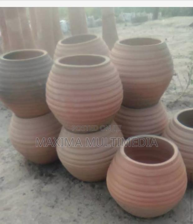 Flower Pots photo 4