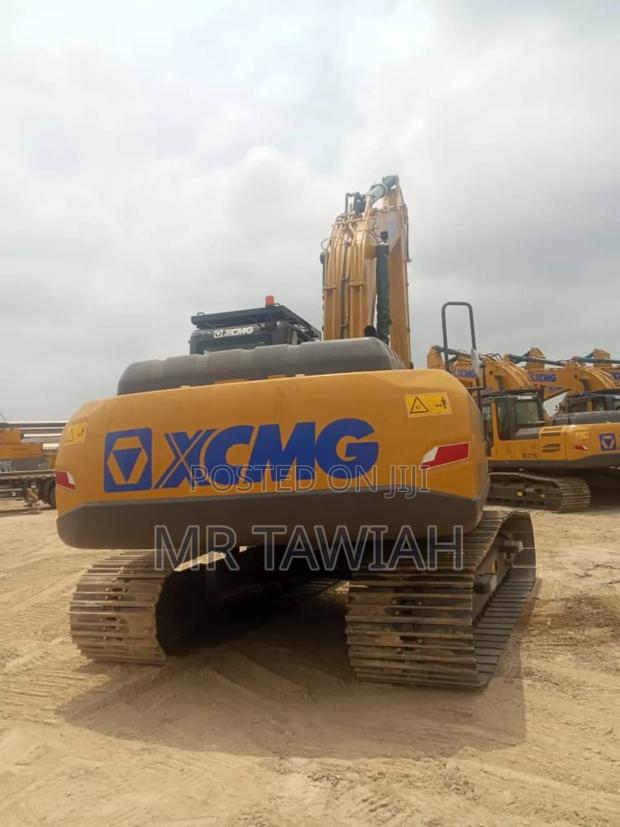 XCMG Excavator Machine · Photo 1