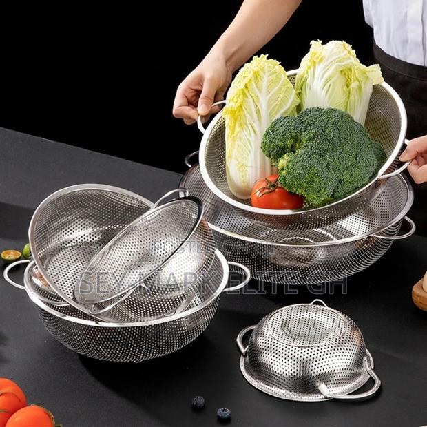 6pcs Stainless Steel Colander/ Strainer Set · Photo 4
