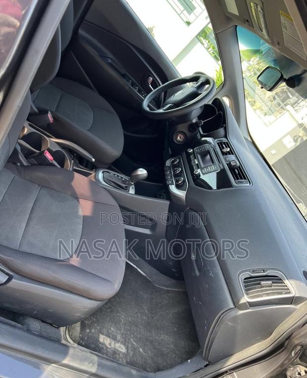 Kia Rio EX 4dr Sedan (1.6L 4cyl 6A) 2015 Gray photo 5