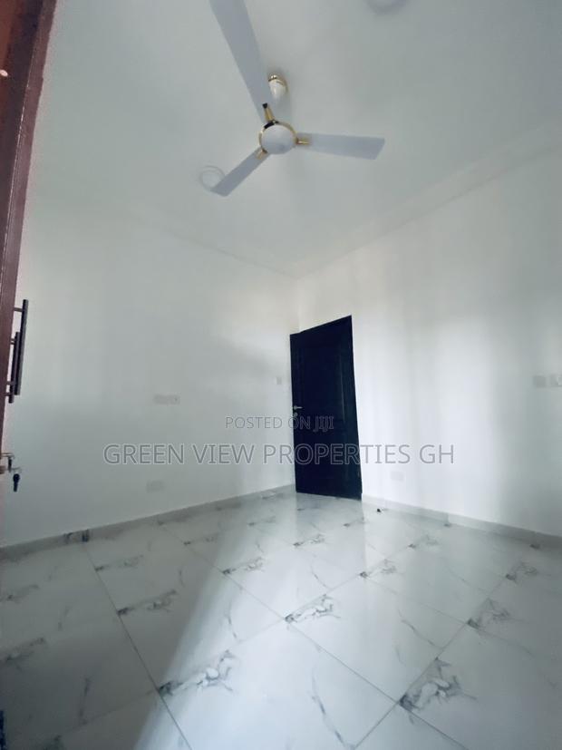 1bdrm Apartment in West Hills Mall Area for rent photo 4