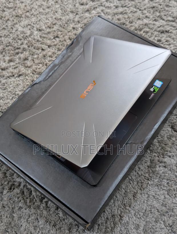 Laptop Asus TUF Gaming FX504 6GB Intel SSD 750GB photo 2